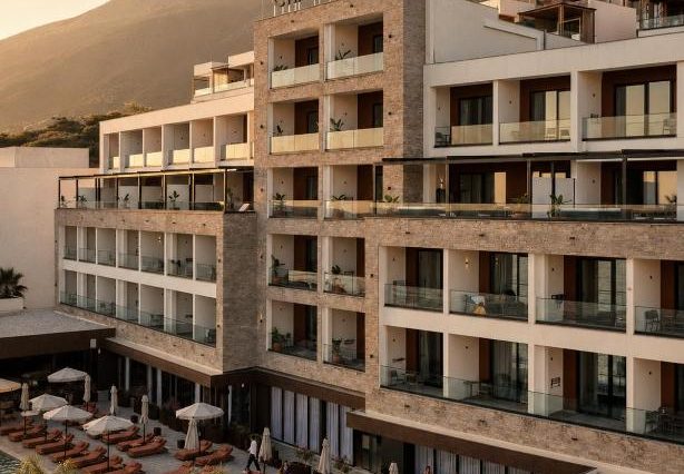 Payment Accommodation 2 nights 3 rooms Chaonian Hotel